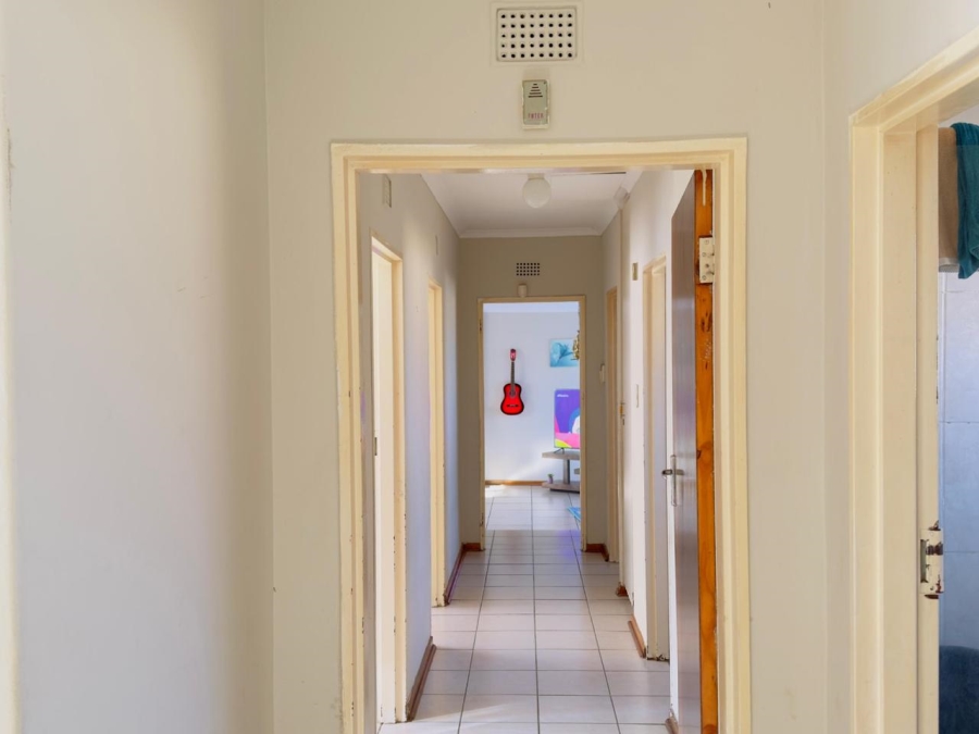 6 Bedroom Property for Sale in Southernwood Eastern Cape